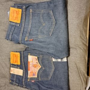 Levis Western Fit 32x32 Jeans, 2 pair